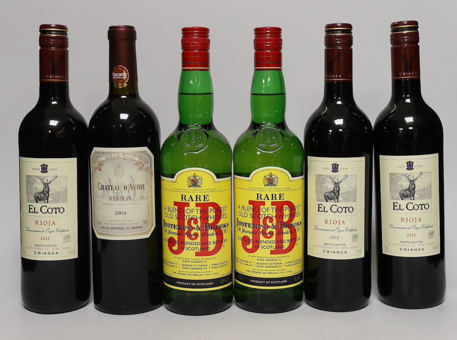 A quantity wine and spirits including Fleurie, Pommard, El Coto Rioja, Chateau D’Aydie, Gordons, J&B and White Horse